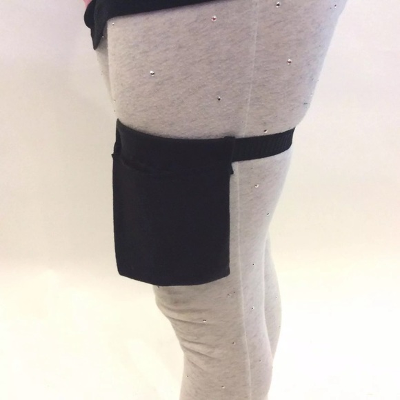 Garter Belt Hidden Pocket Flask Holder Black Dress Bachelorette Party Gift Club - Picture 2 of 4